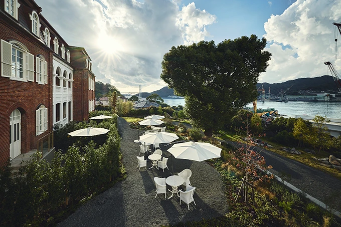 Grab & Go Stay	～テイクアウトボックス特典付～