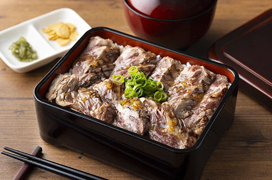 ［伊豆修善寺］＜夕食は国産牛を使用したステーキ重！＞2食付きプラン