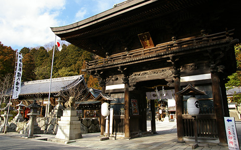 日牟禮八幡宮