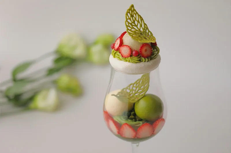 茶の三彩パフェ