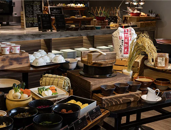 朝食