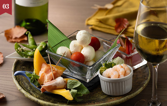 富士マリオットホテル山中湖　お部屋にて楽しめるおつまみセット＆フリーフロー付「Marriott Stay」(素泊まり)