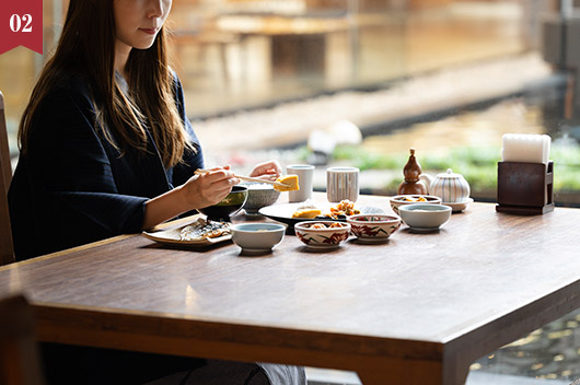 ラフォーレ伊東温泉 湯の庭 和モダン客室に最大24時間滞在「伊東リトリート」(2食付)