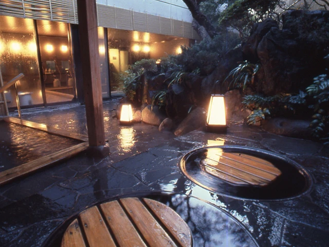 ラフォーレ伊東温泉 湯の庭