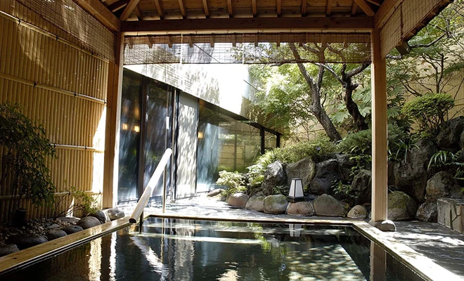 ラフォーレ伊東温泉 湯の庭