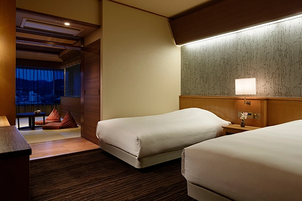 ラフォーレ伊東温泉 湯の庭