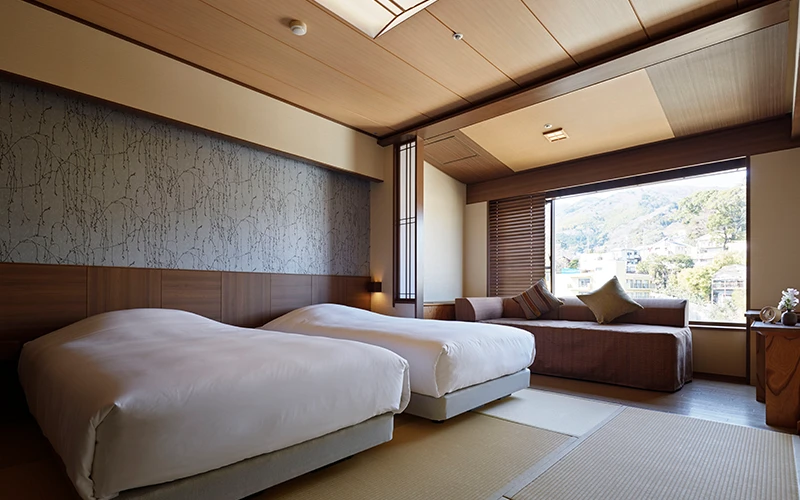 ラフォーレ伊東温泉 湯の庭　和室ベッドルーム
