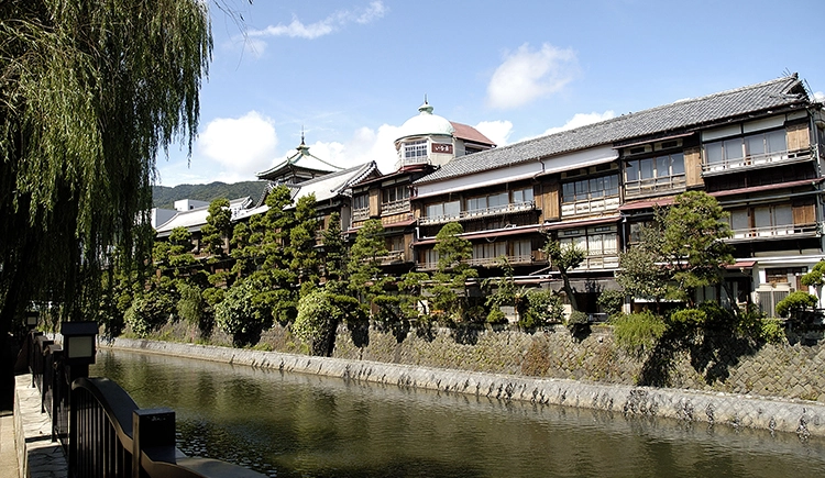 ラフォーレ伊東温泉 湯の庭