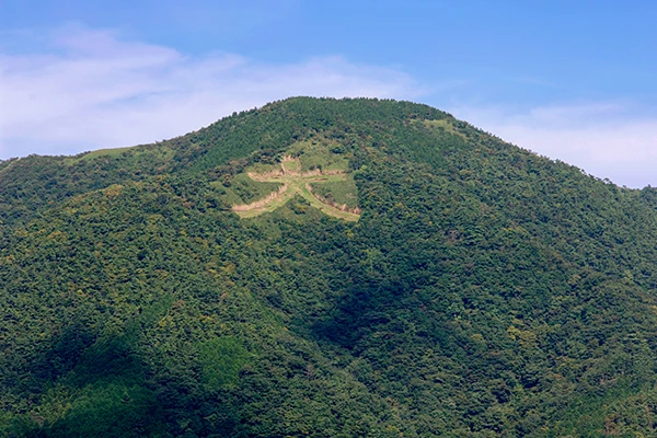 春の強羅界隈ウォーク&箱根温泉山旅～金時山ハイキング～